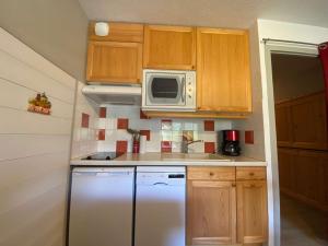 Appartement Le Grand-Bornand, 1 pièce, 4 personnes - FR-1-241-237