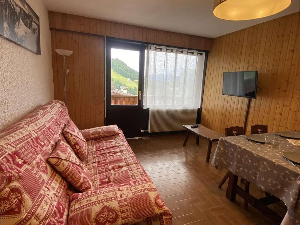 Appartement Le Grand-Bornand, 1 pièce, 4 personnes - FR-1-241-37 Residence Le Belvedere 2 - 1Er Ãtages - 72 Impasse Des Belvederes, 74450 Le Grand-Bornand