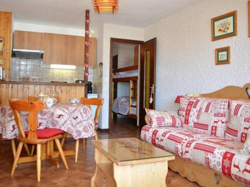 Appartement Le Grand-Bornand, 1 pièce, 4 personnes - FR-1-241-92