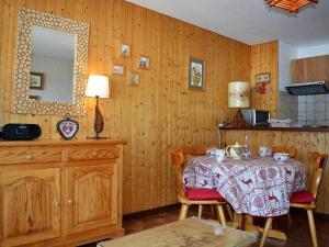 Appartement Le Grand-Bornand, 1 pièce, 4 personnes - FR-1-241-92