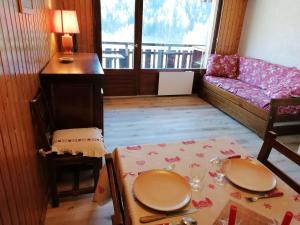 Appartement Le Grand-Bornand, 1 pièce, 6 personnes - FR-1-241-244