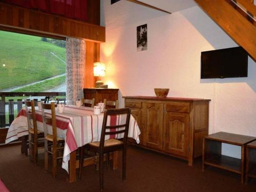 Appartement Le Grand-Bornand, 1 pièce, 6 personnes - FR-1-241-5