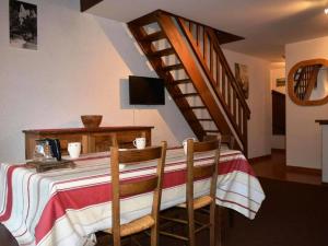 Appartement Le Grand-Bornand, 1 pièce, 6 personnes - FR-1-241-5