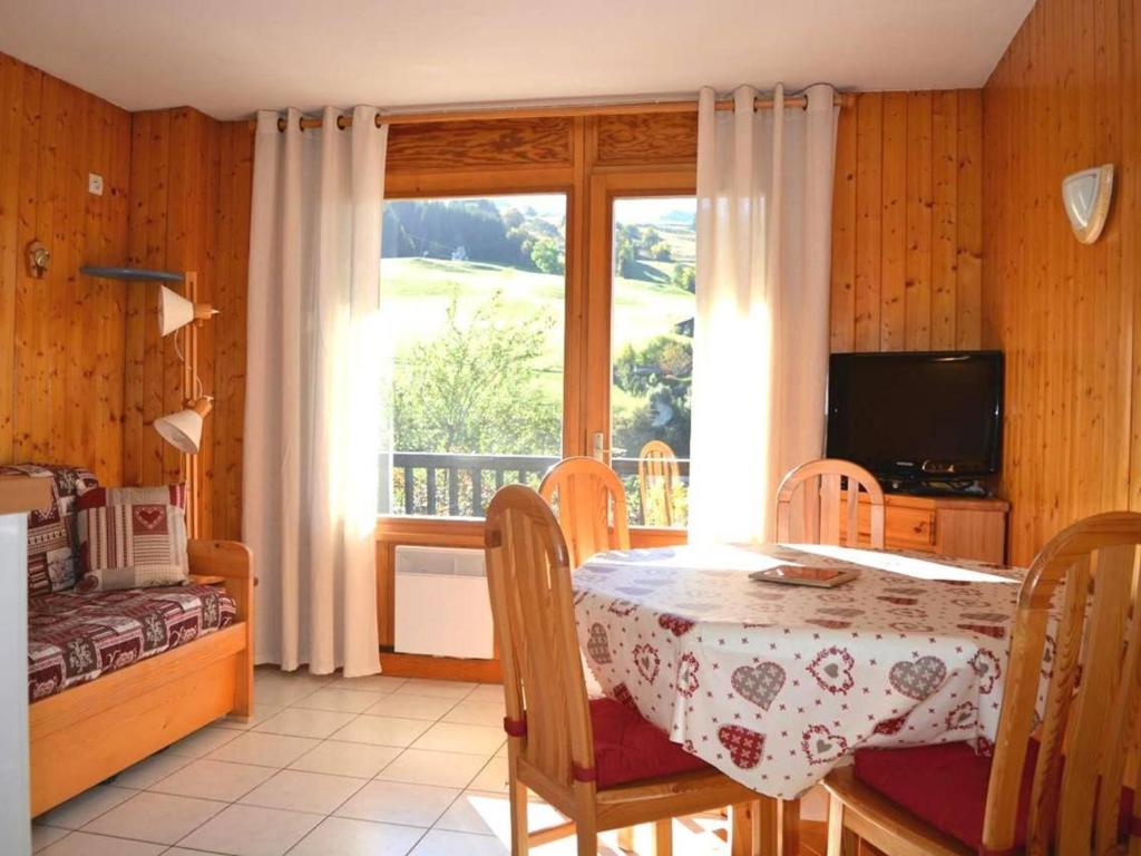 Appartement Le Grand-Bornand, 2 pièces, 4 personnes - FR-1-241-192 Vardase - Appartement E - Rez De Sol - 6868 Route Du Chinaillon, 74450 Le Grand-Bornand