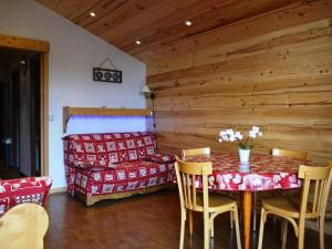Appartement Le Grand-Bornand, 2 pièces, 5 personnes - FR-1-241-3