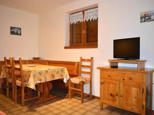 Appartement Le Grand-Bornand, 2 pièces, 6 personnes - FR-1-241-11