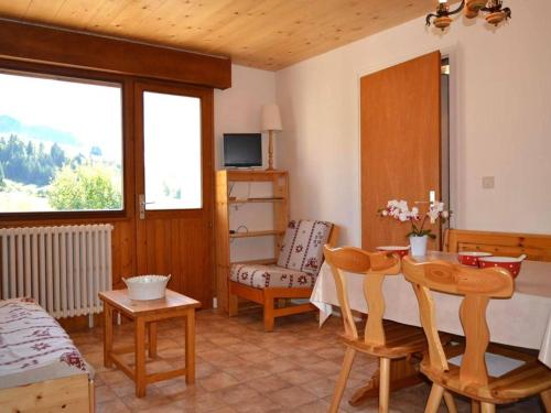 Appartement Le Grand-Bornand, 2 pièces, 6 personnes - FR-1-241-205
