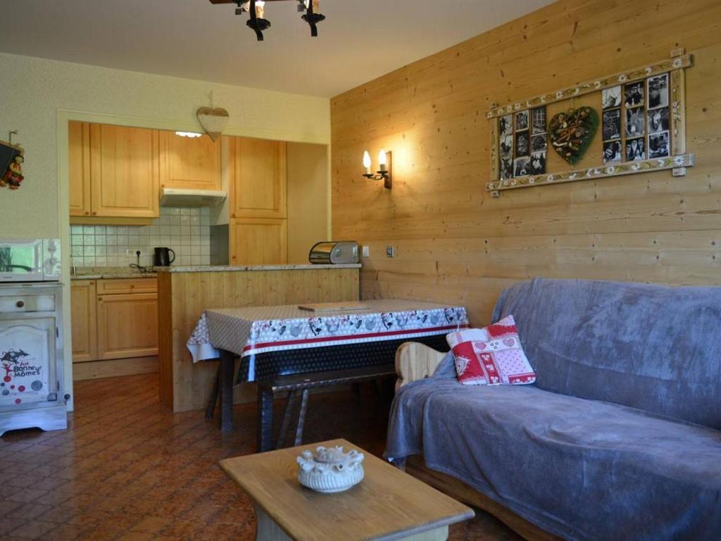 Appartement Appartement Le Grand-Bornand, 2 pièces, 6 personnes - FR-1-241-213 Appt B - 1er Et. Gauche 515 ROUTE DE SAMANCE 74450 Le Grand-Bornand