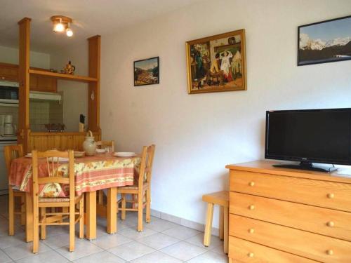 Appartement Le Grand-Bornand, 2 pièces, 6 personnes - FR-1-241-99