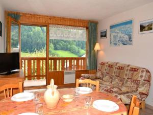 Appartement Le Grand-Bornand, 2 pièces, 6 personnes - FR-1-241-99