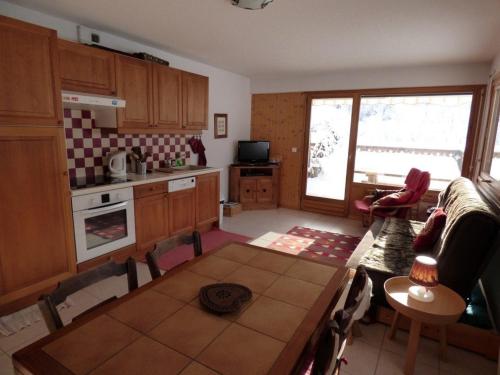 Appartement Le Grand-Bornand, 3 pièces, 7 personnes - FR-1-458-91