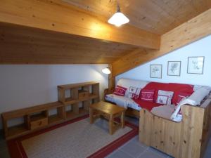 Appartement Le Grand-Bornand, 4 pièces, 8 personnes - FR-1-458-147