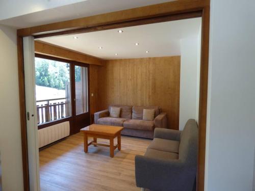 Appartement Le Grand-Bornand, 6 pièces, 10 personnes - FR-1-458-135
