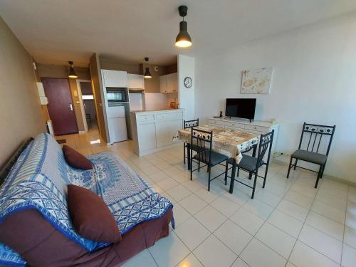Appartement Le Grau d'Agde, 2 pièces, 4 personnes - FR-1-423-201