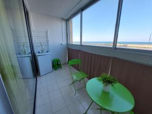 Appartement Appartement Le Grau d'Agde, 2 pièces, 4 personnes - FR-1-423-201 Boulevard du Front de Mer 34300 Le Grau-dʼAgde Languedoc-Roussillon