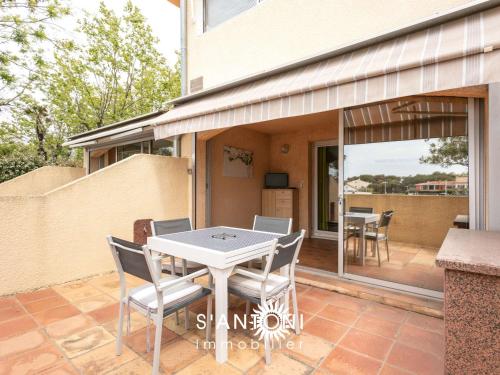 Appartement Le Grau d'Agde, 2 pièces, 4 personnes - FR-1-423-63