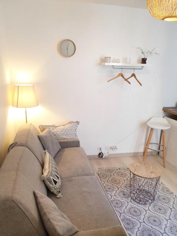 Appartement Le Grau-du-Roi, 1 pièce, 4 personnes - FR-1-250-236 30240 Le Grau-du-Roi