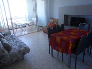 Appartement Le Grau-du-Roi, 2 pièces, 4 personnes - FR-1-250-187