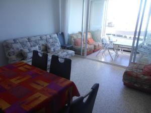 Appartement Le Grau-du-Roi, 2 pièces, 4 personnes - FR-1-250-187