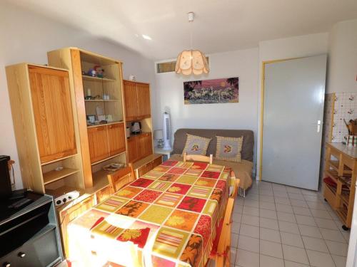 Appartement Le Grau-du-Roi, 2 pièces, 4 personnes - FR-1-307-10