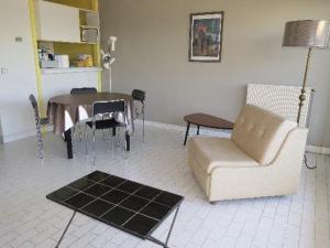 Appartement Le Grau-du-Roi, 2 pièces, 4 personnes - FR-1-307-152