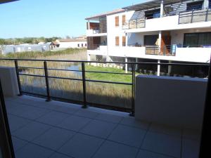 Appartement Le Grau-du-Roi, 2 pièces, 5 personnes - FR-1-250-210