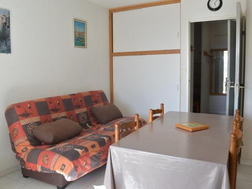 Appartement Le Grau-du-Roi, 2 pièces, 6 personnes - FR-1-250-105