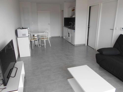 Appartement Le Grau-du-Roi, 2 pièces, 6 personnes - FR-1-250-198