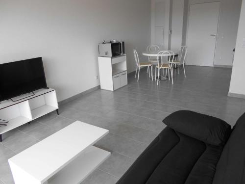 Appartement Le Grau-du-Roi, 2 pièces, 6 personnes - FR-1-250-198