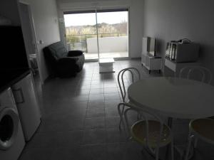 Appartement Le Grau-du-Roi, 2 pièces, 6 personnes - FR-1-250-198
