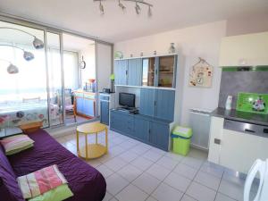 Appartement Le Grau-du-Roi, 2 pièces, 6 personnes - FR-1-307-147