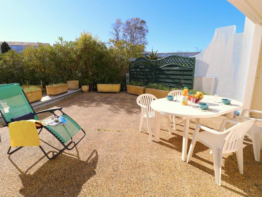 Appartement Le Grau-du-Roi, 3 pièces, 6 personnes - FR-1-307-94 305 Avenue Du Palais De La Mer - Jonquilles N°3961-Garage 3943 -, 30240 Le Grau-du-Roi