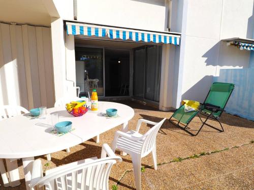 Appartement Le Grau-du-Roi, 3 pièces, 6 personnes - FR-1-307-94