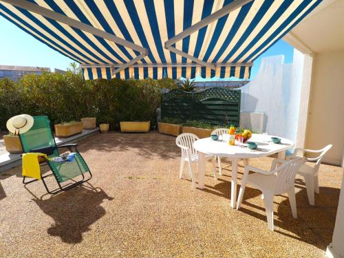 Appartement Le Grau-du-Roi, 3 pièces, 6 personnes - FR-1-307-94