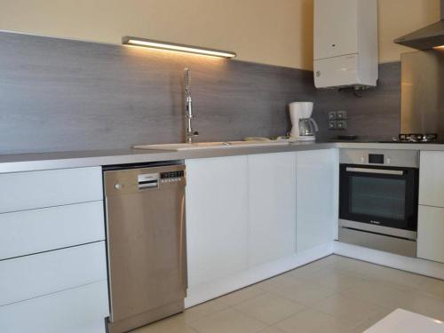 Appartement Le Grau-du-Roi, 3 pièces, 7 personnes - FR-1-250-61