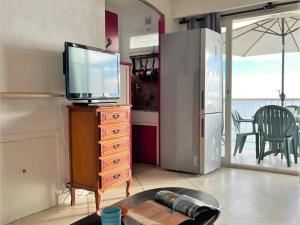 Appartement Le Lavandou, 1 pièce, 3 personnes - FR-1-251-208