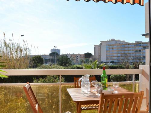 Appartement Le Lavandou, 1 pièce, 4 personnes - FR-1-251-232