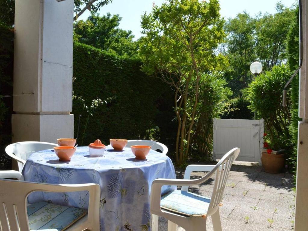 Appartement Le Lavandou, 1 pièce, 4 personnes - FR-1-251-375 Batiment ESPADON - Appartement N°112 - rdj ALLEE DE LA MER, 83980 Le Lavandou