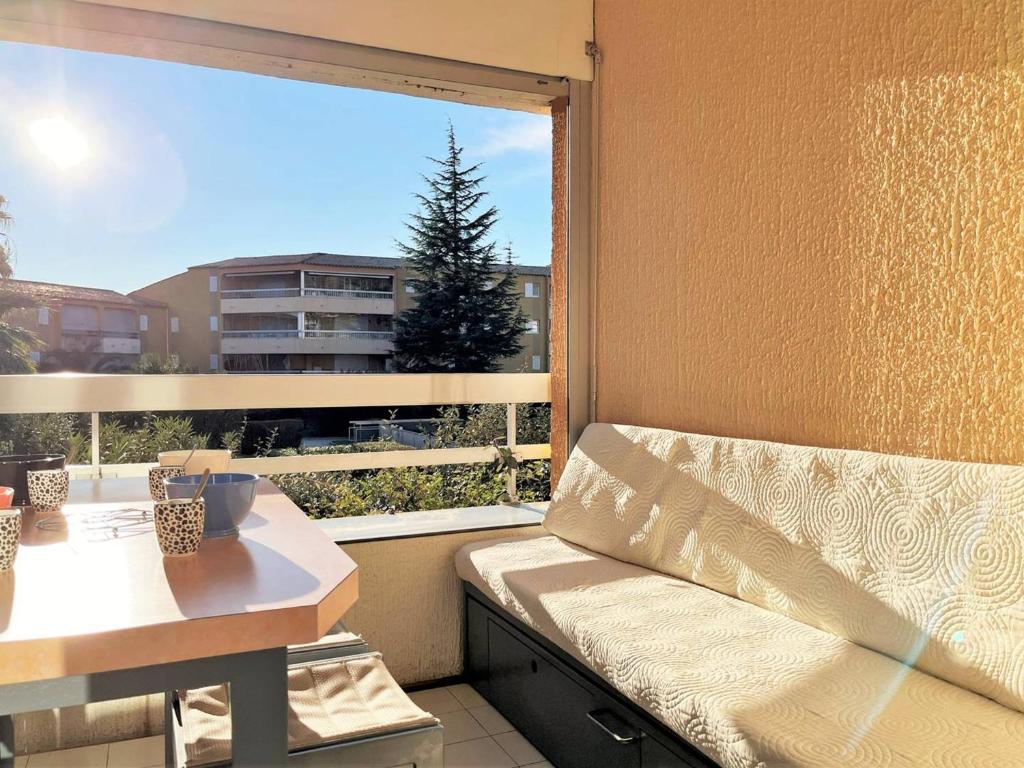 Appartement Le Lavandou, 1 pièce, 4 personnes - FR-1-251-431 310 AVENUE DE LA BAOU Batiment B6 - Appartement N°17 - 1er étage -, 83980 Le Lavandou