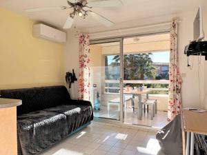 Appartement Le Lavandou, 1 pièce, 4 personnes - FR-1-251-431
