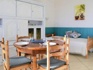 Appartement Le Lavandou, 2 pièces, 4 personnes - FR-1-251-221
