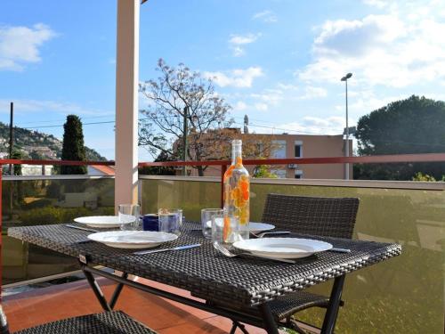 Appartement Le Lavandou, 2 pièces, 4 personnes - FR-1-251-282