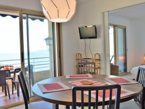 Appartement Le Lavandou, 2 pièces, 4 personnes - FR-1-251-379