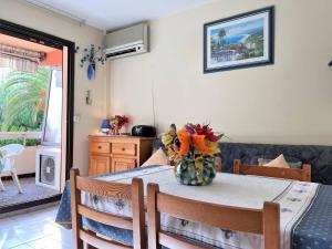 Appartement Appartement Le Lavandou, 2 pièces, 4 personnes - FR-1-251-444 60 RUE DES PIERRES PRECIEUSES Le diamant - Bat A - Appartement n°111 83980 Le Lavandou Provence-Alpes-Côte d\'Azur