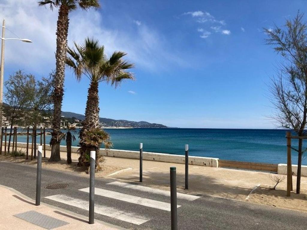 Appartement Appartement Le Lavandou, 2 pièces, 4 personnes - FR-1-308-158 Immeuble 5 - appartement N°49 N°18 Avenue Vincent Auriol 83980 Le Lavandou