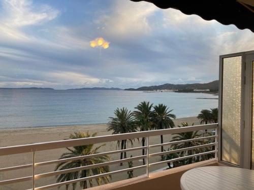Appartement Le Lavandou, 2 pièces, 4 personnes - FR-1-308-167