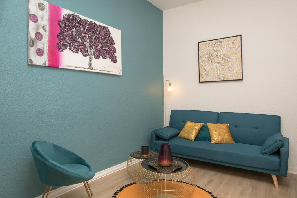 Appartement Le Lavandou, 2 pièces, 4 personnes - FR-1-308-19