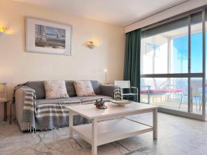 Appartement Appartement Le Lavandou, 2 pièces, 5 personnes - FR-1-251-434 AVENUE DU CAP NEGRE Le Neptune - Appt n°12 - 2ème étage 83980 Le Lavandou Provence-Alpes-Côte d\'Azur