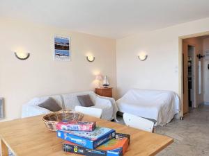 Appartement Le Lavandou, 2 pièces, 5 personnes - FR-1-251-443