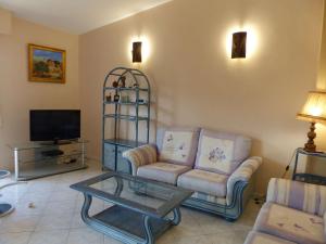 Appartement Le Lavandou, 3 pièces, 4 personnes - FR-1-308-144